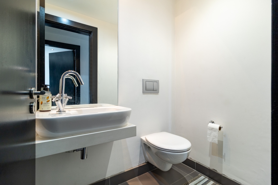 2 Bedroom Property for Sale in Cape Town City Centre Western Cape